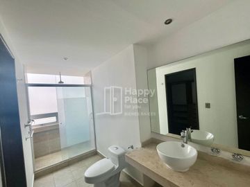 Departamento en venta  en Hacienda de las Palmas, Interlomas.