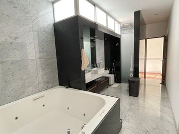 Vive Como Siempre Soñaste - Compra Tu Casa Exclusiva En La Urb. Camacho - La Molina