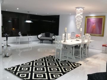 DEPARTAMENTO CON VISTA AL MAR EN MIRAFLORES
