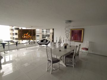 DEPARTAMENTO CON VISTA AL MAR EN MIRAFLORES
