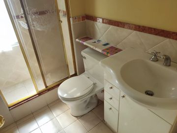 Casa en venta 3 Dormitorios Santa Lucia Norte de Quito