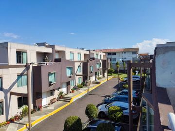 Casa en venta 3 Dormitorios Santa Lucia Norte de Quito