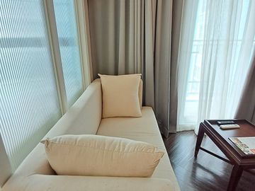 Condo by the Sea with a Private Beach!!! Foreign Name! For Sale: Grand Florida Beachfront Condo, Pattaya – Najomtien, Sattahip, Chonburi