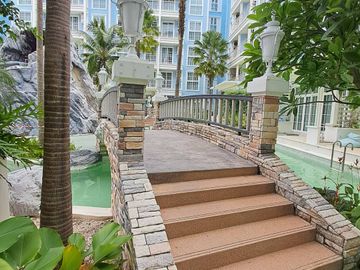 Condo by the Sea with a Private Beach!!! Foreign Name! For Sale: Grand Florida Beachfront Condo, Pattaya – Najomtien, Sattahip, Chonburi