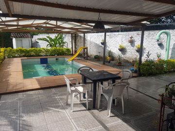 SE VENDE  HERMOSA CASA CAMPESTRE EN ZANJÓN DE PIEDRA, ANDALUCIA (VALLE)