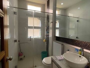 4 BEDROOMS BUNGALOW HOUSE AND LOT WITH POOL FOR SALE IN CONCEPCION TARLAC NEAR CLARK
