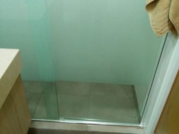 VENDO MINI DEPTO AMOBLADO Y EQUIPADO