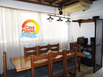 Casa con Piscina y Vista Al Mar de Venta en Playas, Vía a Data Km 1.5