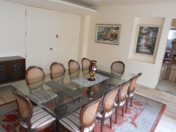 VENTA DE LA CASA DE LOS MANZANOS 315, SAN ISIDRO