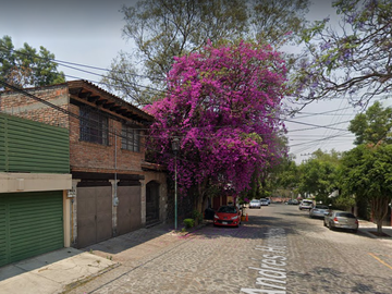 VENTA DE HERMOSA CASA EN LAS ÁGUILAS, ÁLVARO  OBREGÓN, CIUDAD DE MÉXICO
