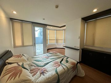 2 Bedroom Unit with Garden in BGC for SALE