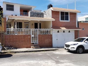 VENTA CASA CON 4 RECAMARAS EN BOCA DEL RIO, VERACRUZ