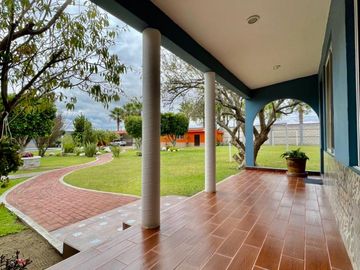 Casa en Venta con Alberca Tenextepec, Atlixco, Puebla