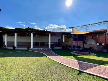 Casa en Venta con Alberca Tenextepec, Atlixco, Puebla