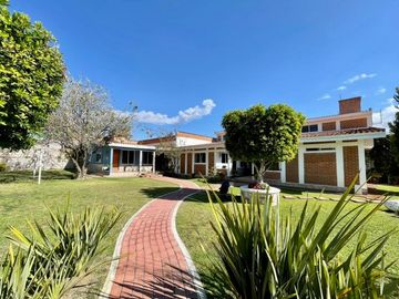 Casa en Venta con Alberca Tenextepec, Atlixco, Puebla