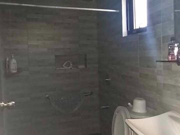 Good As Brand New 3 Br house in South Forbes