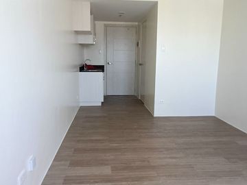 FOREIGN OWNED Studio Type Unit near España Blvd For Re Sale in Orwell Heights by Vista Residences Recto,Quiapo Manila