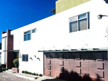 Hermosa Casa en  venta en San Jose del Puente