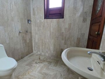 VENDO CASA PUERTO VALLARTA, COL. CENTRO