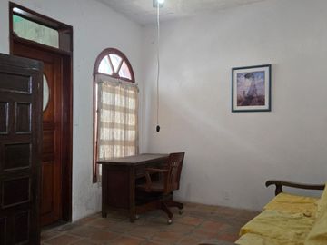 VENDO CASA PUERTO VALLARTA, COL. CENTRO