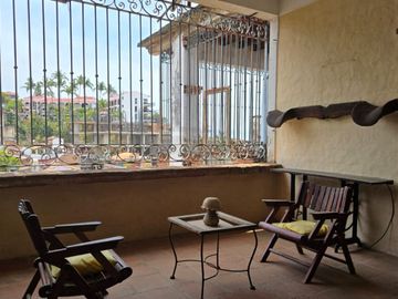 VENDO CASA PUERTO VALLARTA, COL. CENTRO