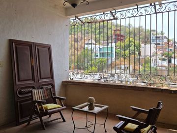 VENDO CASA PUERTO VALLARTA, COL. CENTRO