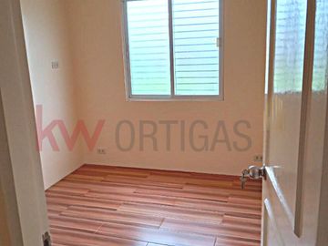 House and Lot for Sale in ITC Woodlands, Valenzuela