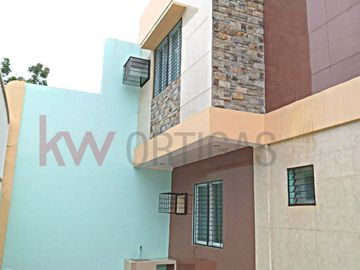 House and Lot for Sale in ITC Woodlands, Valenzuela