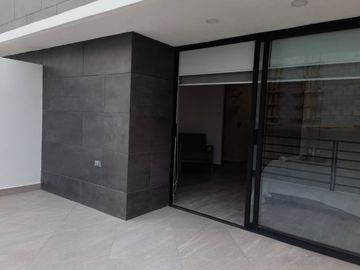 Casas en venta con alberca y Roof Graden a 5 minutos del club de golf santa fe en Xochitepec, Morelos.