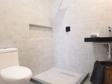 Casas en venta con alberca y Roof Graden a 5 minutos del club de golf santa fe en Xochitepec, Morelos.