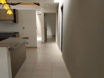 CASA NUEVA EN TEQUISQUIAPAN, SANTA FÉ, QUERÉTARO. UN SOLO NIVEL.