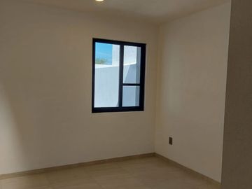 CASA NUEVA EN TEQUISQUIAPAN, SANTA FÉ, QUERÉTARO. UN SOLO NIVEL.