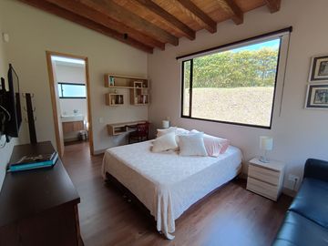 Beautiful One Level Home with Mountain Views Surrounded by Nature - Gated Community