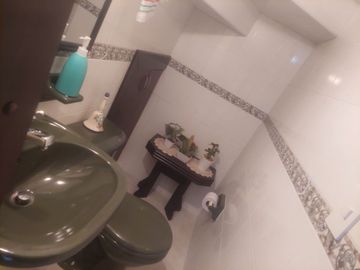 Casa parala venta. Avenida 19. Armenia Q.