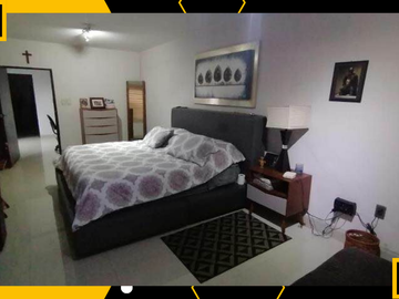 VENTA DE CASA En CEREALES, Valle Del Sur, Iztapalapa, CDMX Cerca De Av Arnesses