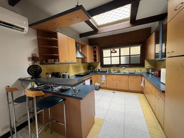 FOR SALE - 4BR townhouse Unit -TGreen Valley Townhomes, Valle Verde 1, Pasig City