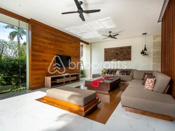 Luxury Living: “Elegantly Furnished for Immediate Occupancy”