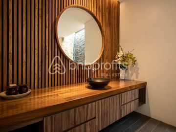Luxury Living: “Elegantly Furnished for Immediate Occupancy”