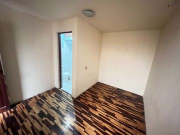 VENDO FUNCIONAL CASA EN MAYORAZGO