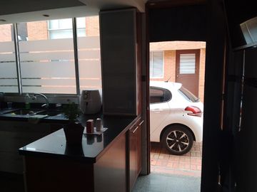 VENDO HERMOSA CASA CAMPESTRE