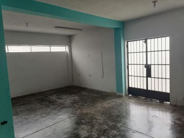 Venta Local Comercial/Duplex en Callao (210M² AC)