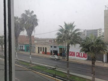 Venta Local Comercial/Duplex en Callao (210M² AC)