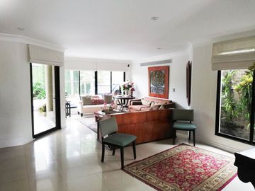 C115 - Venta Casa en Primeros Kms de Samborondón - 4 dormitorios - Piscina - Vendo