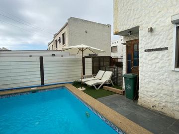 Amoblada Casa con Piscina / Condominio Sol del Pacifico El Quisco