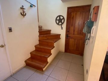 Amoblada Casa con Piscina / Condominio Sol del Pacifico El Quisco