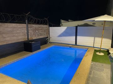 Amoblada Casa con Piscina / Condominio Sol del Pacifico El Quisco