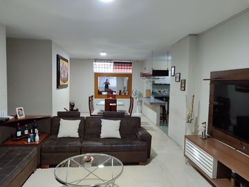 VENTA DE CASA RENTERA EN URDESA (MERWIN)