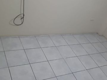VENTA DE CASA RENTERA EN URDESA (MERWIN)