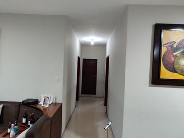 VENTA DE CASA RENTERA EN URDESA (MERWIN)