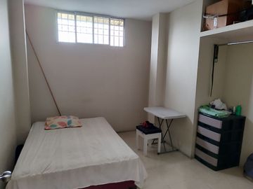 VENTA DE CASA RENTERA EN URDESA (MERWIN)